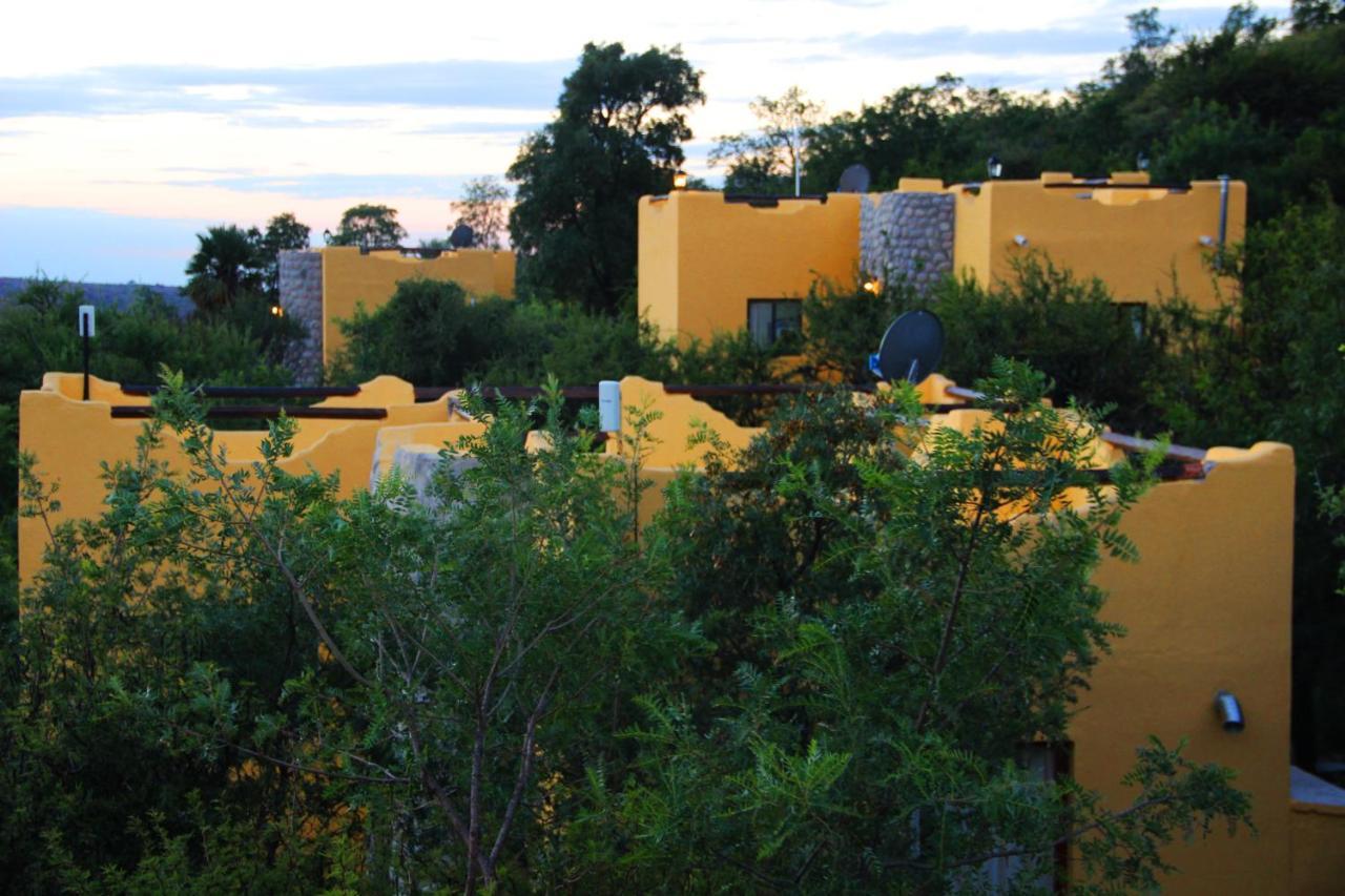 Cabanas El Arcano Capilla del Monte Ngoại thất bức ảnh